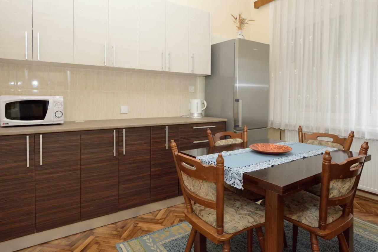 Apartman Vila Milica Kikinda Екстер'єр фото