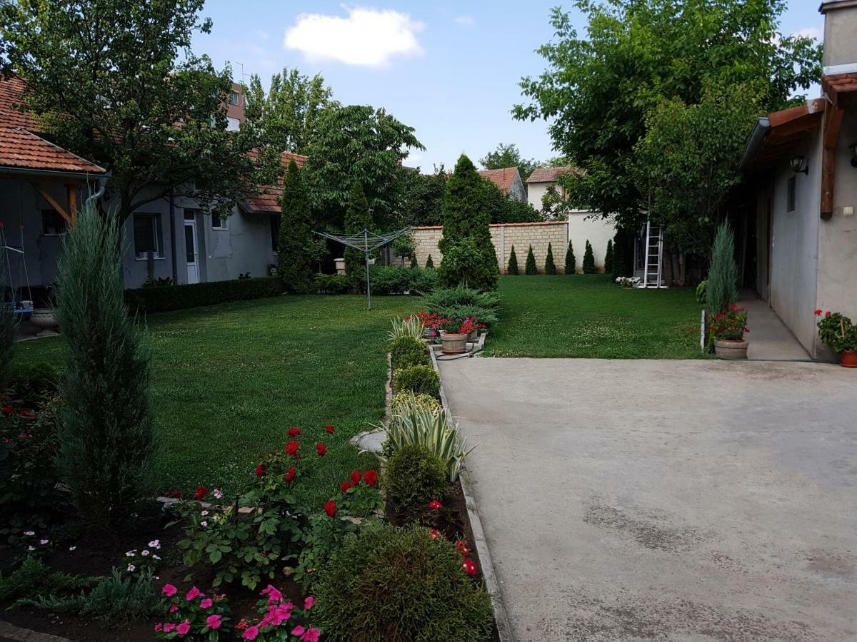 Apartman Vila Milica Kikinda Екстер'єр фото